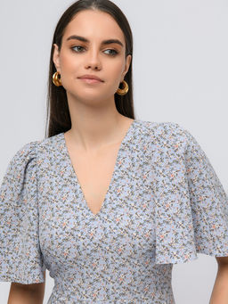 Платье голубого цвета с принтом длины макси с глубоким вырезом - 1001dress фото 4