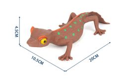 Фигурка Abtoys Юный натуралист Рептилии Геккон (коричневый с зелеными пятнами), термопластичная резина  фото 2