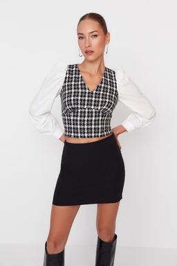 Siyah Crop Fitted Tuvit Dokuma Bluz TWOAW23BZ00521 - Trendyolmilla фото 3