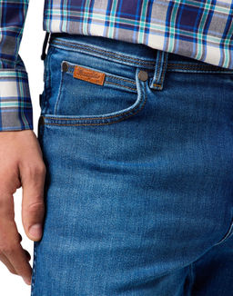 Джинсы мужские