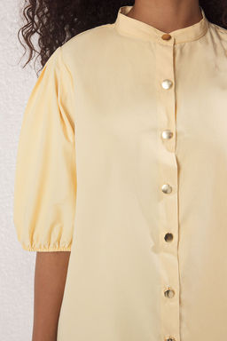 Trendyolmilla Ac?k Sar? Balon Kol Bisiklet Yaka Oversize Gomlek TWOSS25GO00152  фото 3