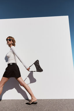 Bolso de hombro en denim con efecto desgastado - H&m фото 4