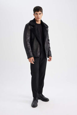 Узкая приталенная куртка из искусственной кожи на подкладке из искусственного меха на молнии - Defacto фото 2