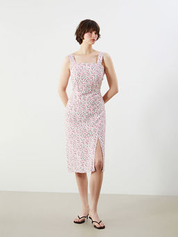 Kare Yaka ?i?ekli Elbise