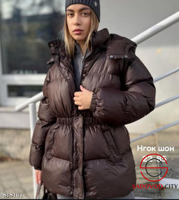 Куртка с капюшоном женская