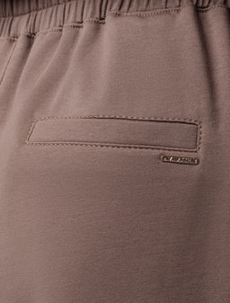 Шорты из эластичного футера двухнитки - Vilatte фото 2