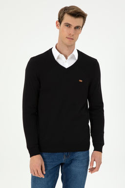 Мужской черный свитер Неожиданная скидка в корзине