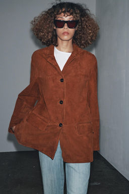 ZW COLLECTION LIMITED EDITION OVERSIZED SUEDE LEATHER BLAZER - Zara фото 2