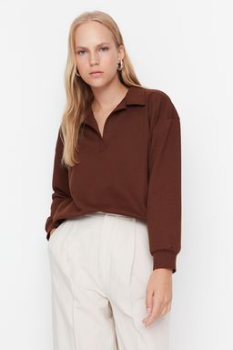 TRENDYOLMILLA Kahverengi Regular/Normal Kal?p Basic Polo Yaka Regular Ince Orme Sweatshirt TWOAW23SW00003