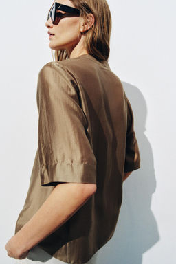 BLUSA FLUIDA MANGA CORTA ZW COLLECTION / Marr?n claro