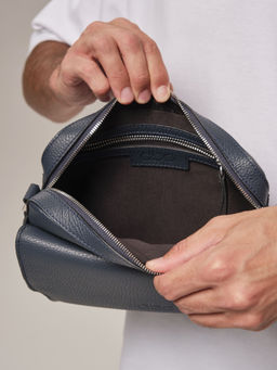 Мужская кожаная сумка Bora DBR 7113 насыщенно-синий фото 3