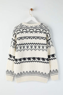 Ekru Regular Bisiklet Yaka Y?lbas? Kazak TMNAW26KZ00004 - Trendyolmilla фото 6