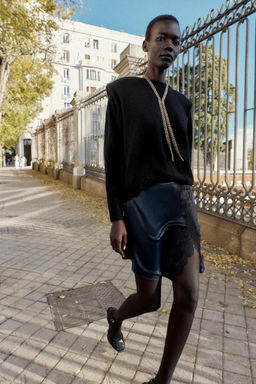 SATIN MINI SKIRT WITH LACE - Zara фото 11