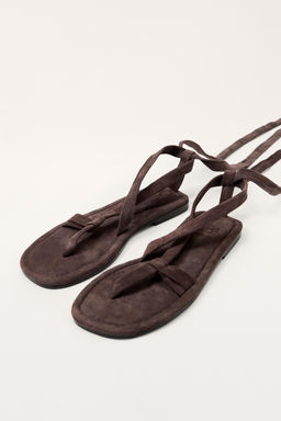 LIMITED EDITION FLAT LEATHER STRAPPY SANDALS - Zara фото 7
