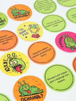 Настольная игра «Не влипни!», 100 фишек, 12+