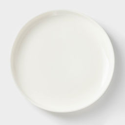 Тарелка фарфоровая Wilmax, d=19 см, белая