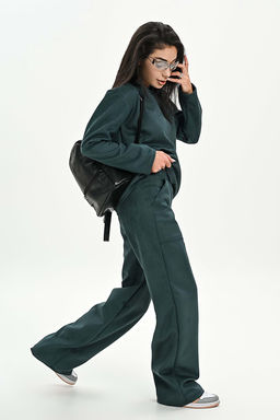 Свитшот из мягкой эко замши