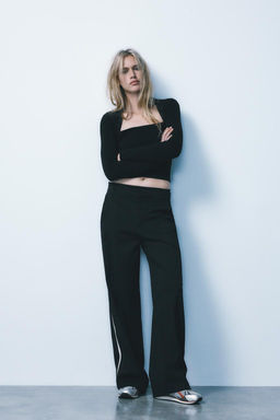 PINSTRIPE TROUSERS WITH BOXER DETAIL - Zara фото 25
