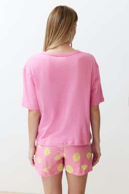 Trendyolmilla Pembe %100 Pamuklu Slogan Meyve Bask?l? Sortlu Orme Pijama Tak?m? THMSS24PT00226  фото 6