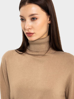 Свитер женский таупово-бежевый из вискозы тауп 122817 - Mark formelle фото 5