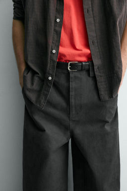 PANTAL?N RELAXED FIT COSTURA GIRADA / Gris antracita - Zara фото 5