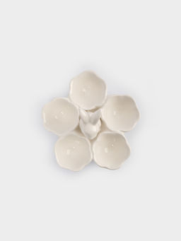 Блюдо пасхальное, 12х9 см, 5 отд, керамика, молочно-золотистое, Кролик в цветах, White Rabbit - Anna lafarg фото 5