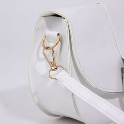 Сумка-мессенджер на магните, цвет белый - Simaland фото 5