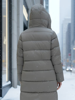 Пальто зимнее утепленное с капюшоном женское светло-коричневого цвета 7779SK - Visdeer фото 19