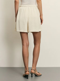 Шорты свободного кроя из фактурной ткани / Zarina  фото 5