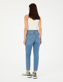 A__k Mavi Mom Fit Jean Pantolon