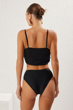 TRENDYOLMILLA Siyah Yuksek Bel Drapeli Regular Bikini Alt? TBESS25BA00030  фото 9