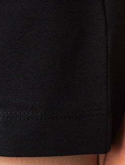 Футболка из премиального хлопка с авторским принтом