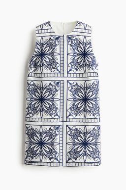 Vestido recto con bordado ingl?s
