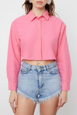 Pembe Crop Dokuma S?rt Dekolteli Keten Gorunumlu Plaj Gomlegi TBESS24GO00012