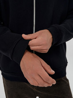 Теплая толстовка мужская черная с начесом