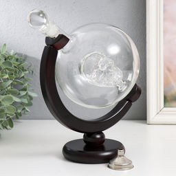 Фигурка «Сувенирный графин. Череп в шаре», 850 мл, 27×16.5×36 см