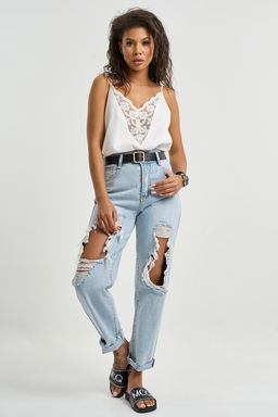 Топ базовый с кружевом на тонких бретелях белый