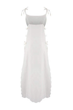 Beyaz Dokuma Brodeli Midi %100 Pamuk Plaj Elbisesi TBESS26EL00023