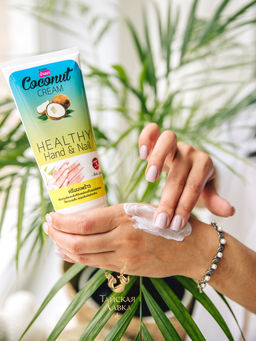 Крем д/рук и ногтей 
Кокос BANNA
200 гр  фото 3