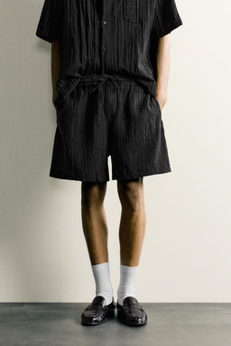 BERMUDA RELAXED FIT RELIEVE / Negro - Zara фото 2