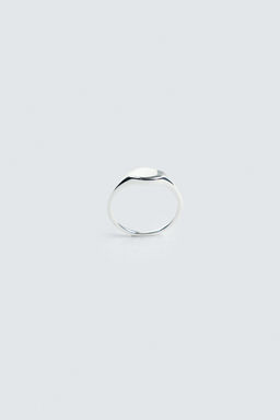 SIGNET RING