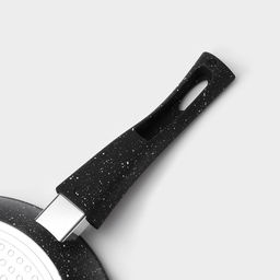 Сковорода Magistro Dark, d=22 см, съёмная ручка soft-touch, антипригарное покрытие, индукция, кованый алюминий, чёрная  фото 5