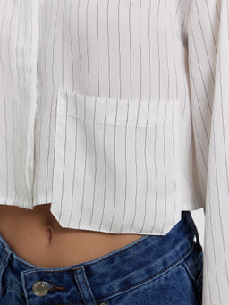 Рубашка женская укороченная в полоску