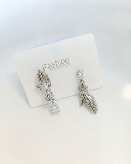 Стильные серьги