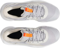 Кроссовки взрослые