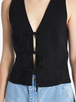 V Yaka D?z Poplin Kad?n Yelek