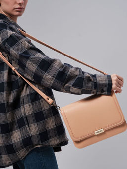 Кожаная сумка Deboro 30532 персик