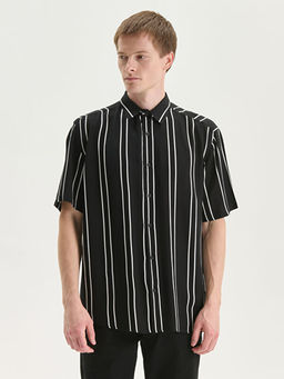 Regular Fit K?sa Kollu Erkek G?mlek