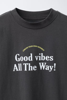 CAMISETA ESTAMPADO TEXTO / Gris antracita - Zara фото 3