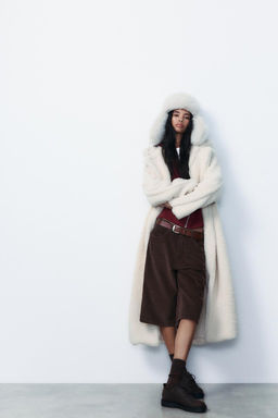 LONG FAUX SHEARLING COAT - Zara фото 9